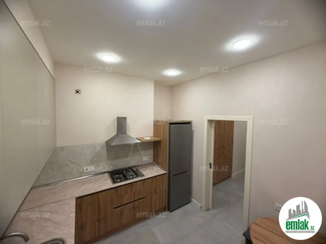 Satılır 2 otaqlı yeni tikili 75 m²