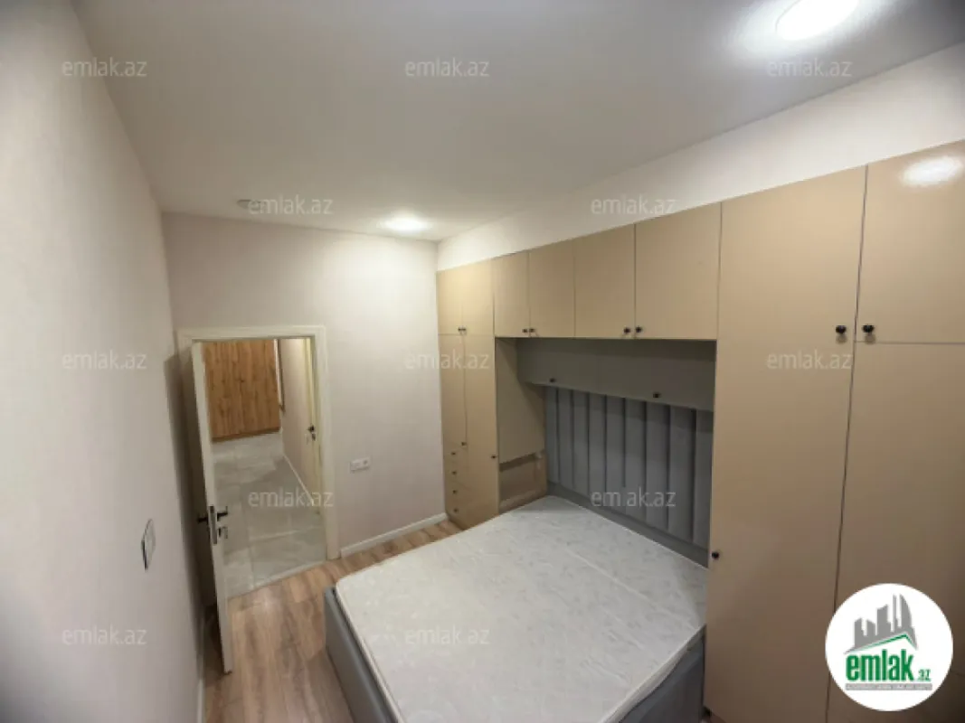 Satılır 2 otaqlı yeni tikili 75 m²