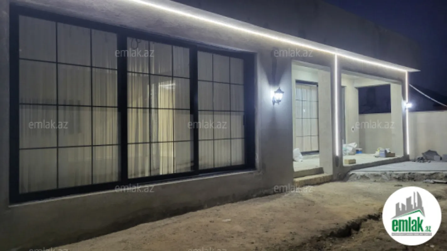 Satılır 4 otaqlı həyət evi 200 m²