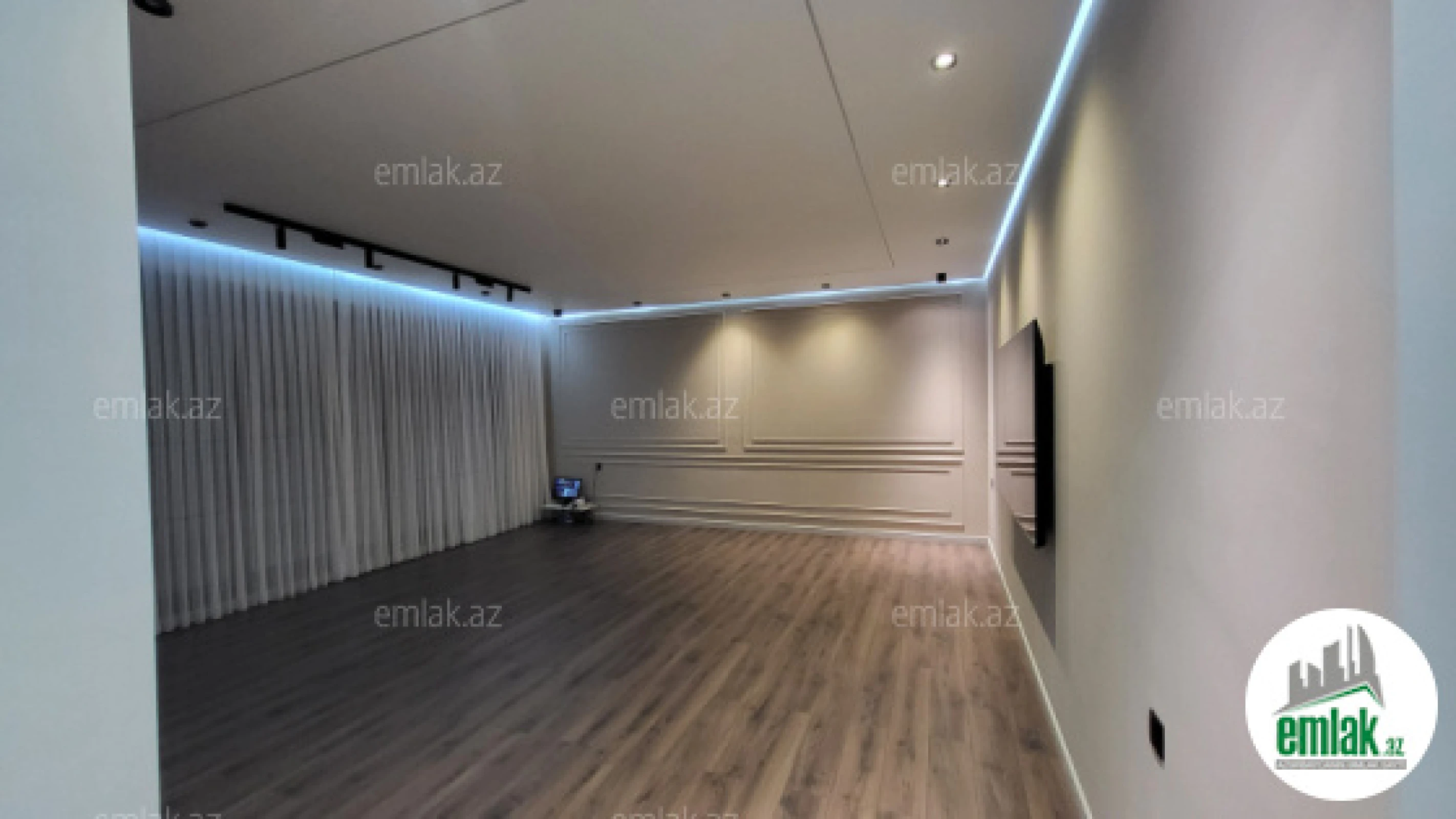 Satılır 4 otaqlı həyət evi 200 m²