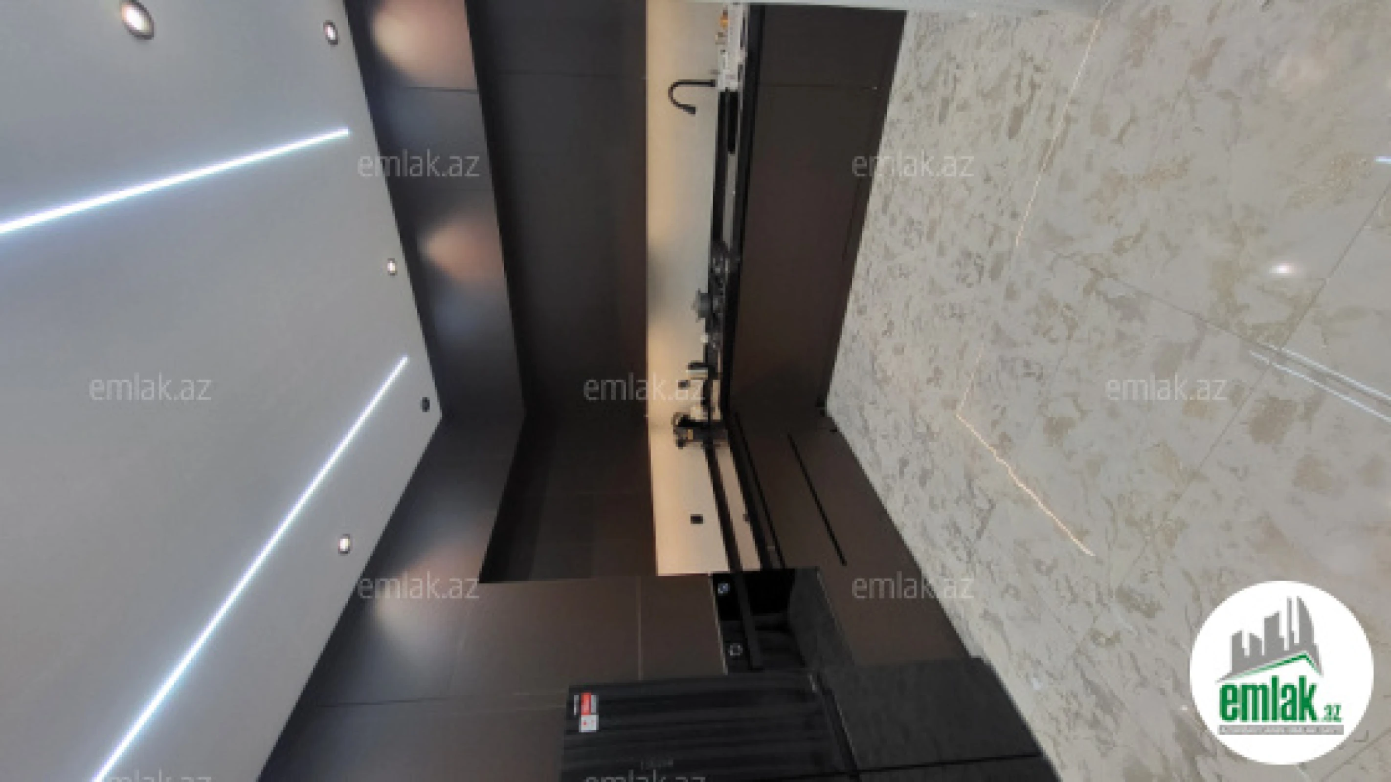 Satılır 4 otaqlı həyət evi 200 m²