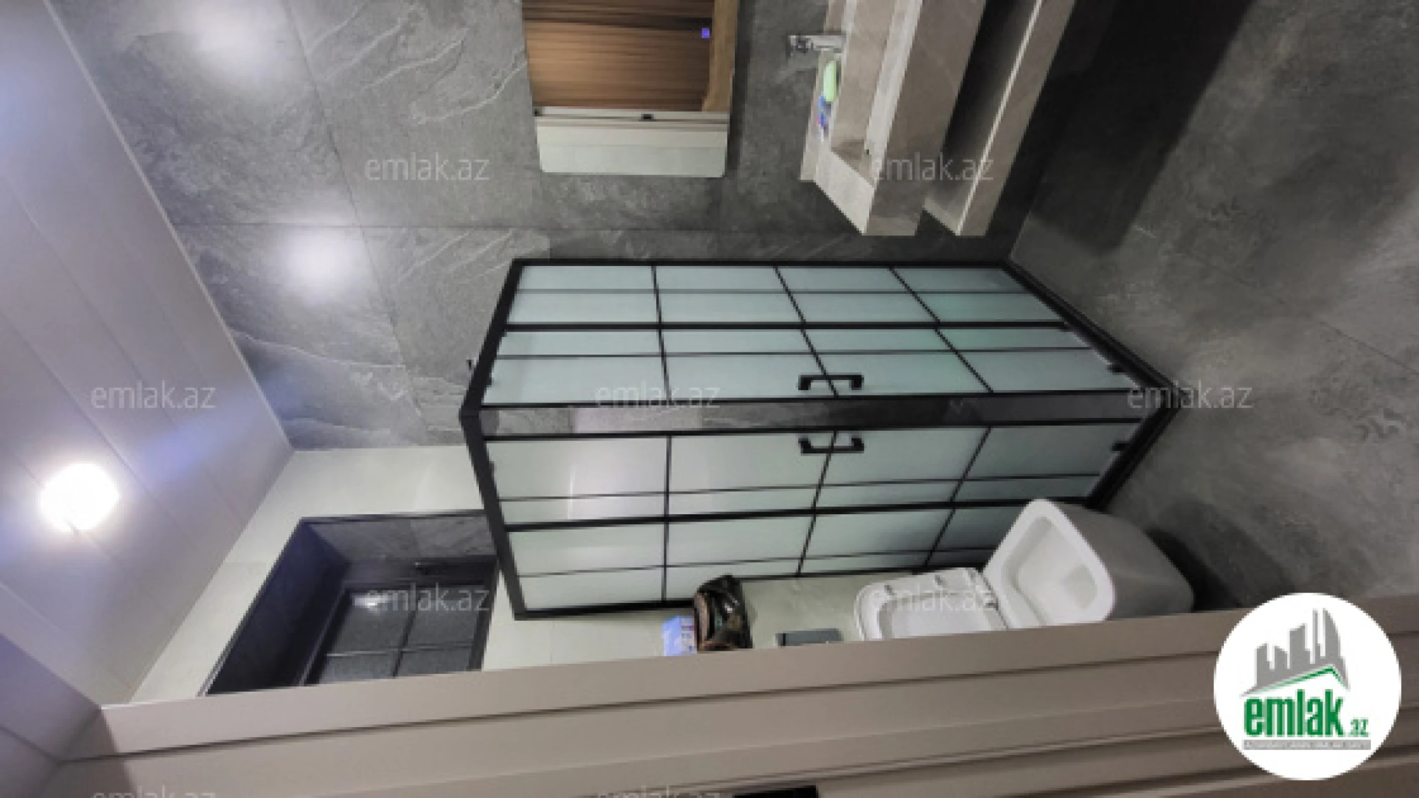 Satılır 4 otaqlı həyət evi 200 m²