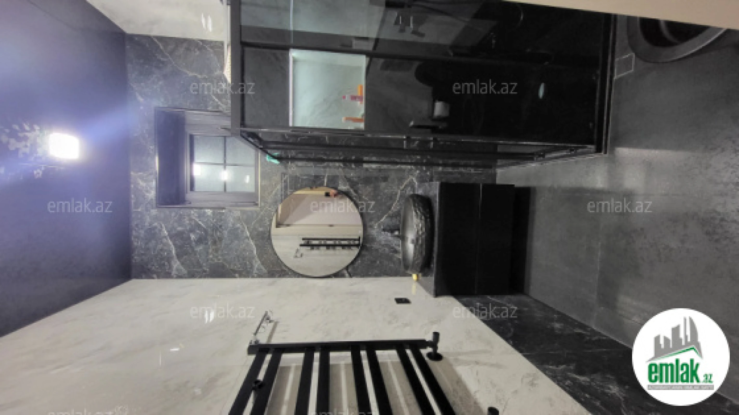 Satılır 4 otaqlı həyət evi 200 m²