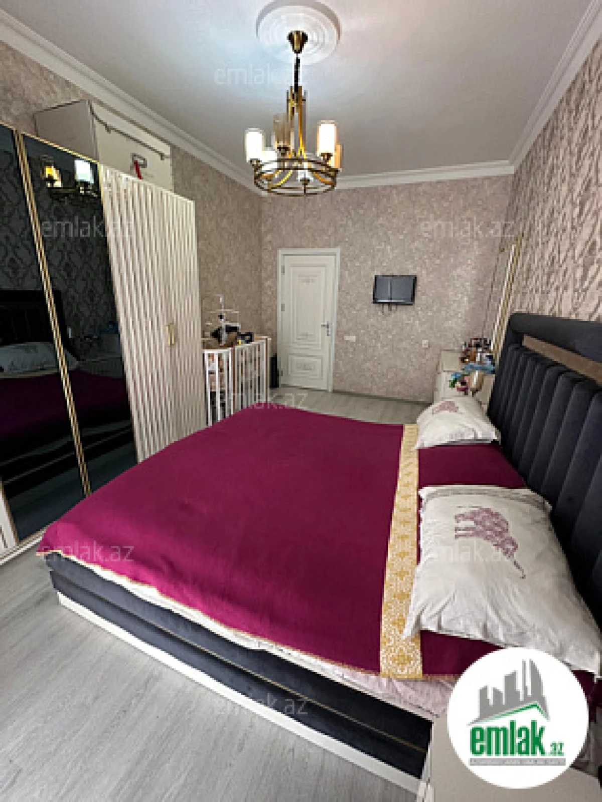 Satılır 2 otaqlı yeni tikili 88 m²