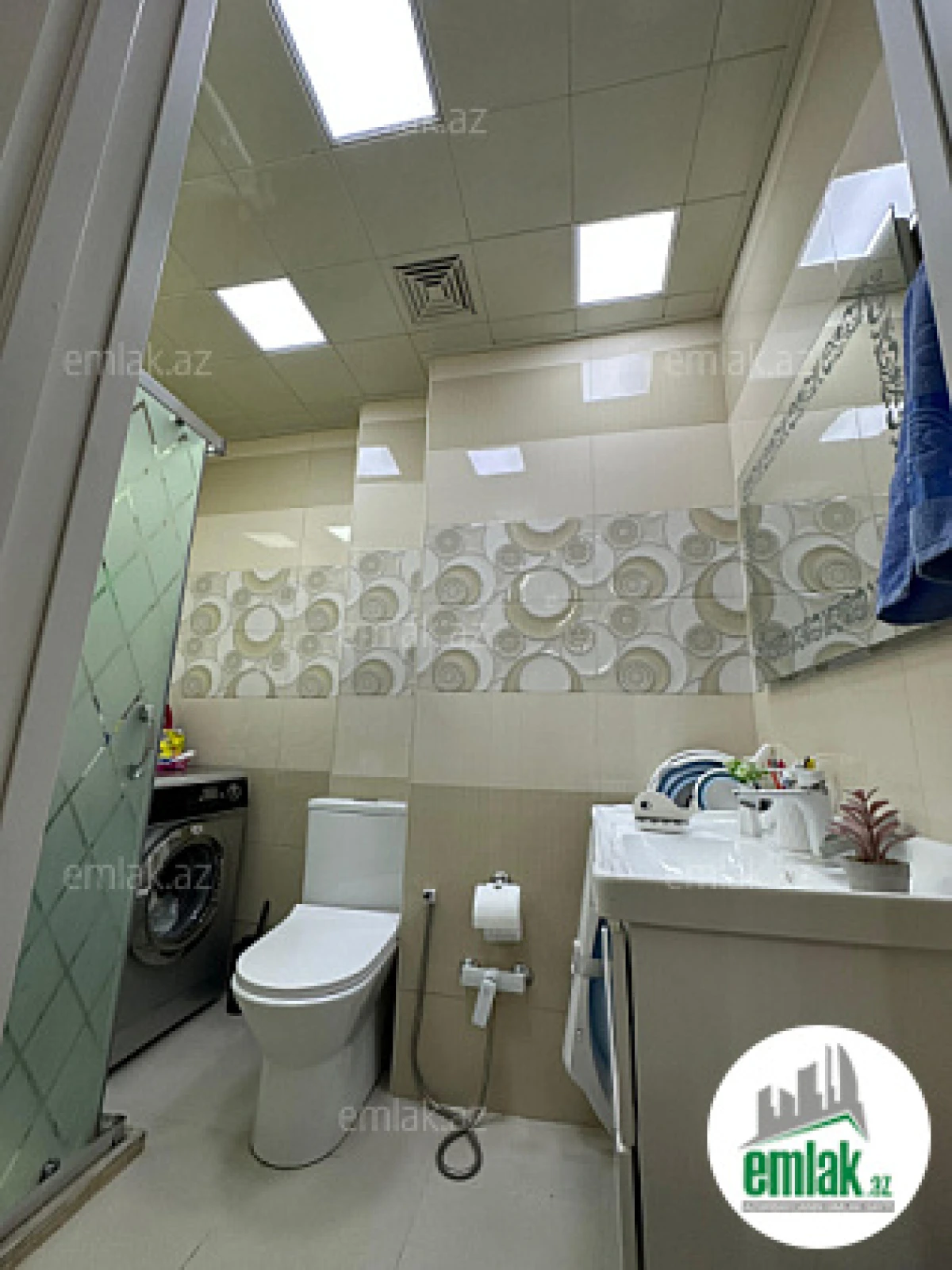 Satılır 2 otaqlı yeni tikili 88 m²