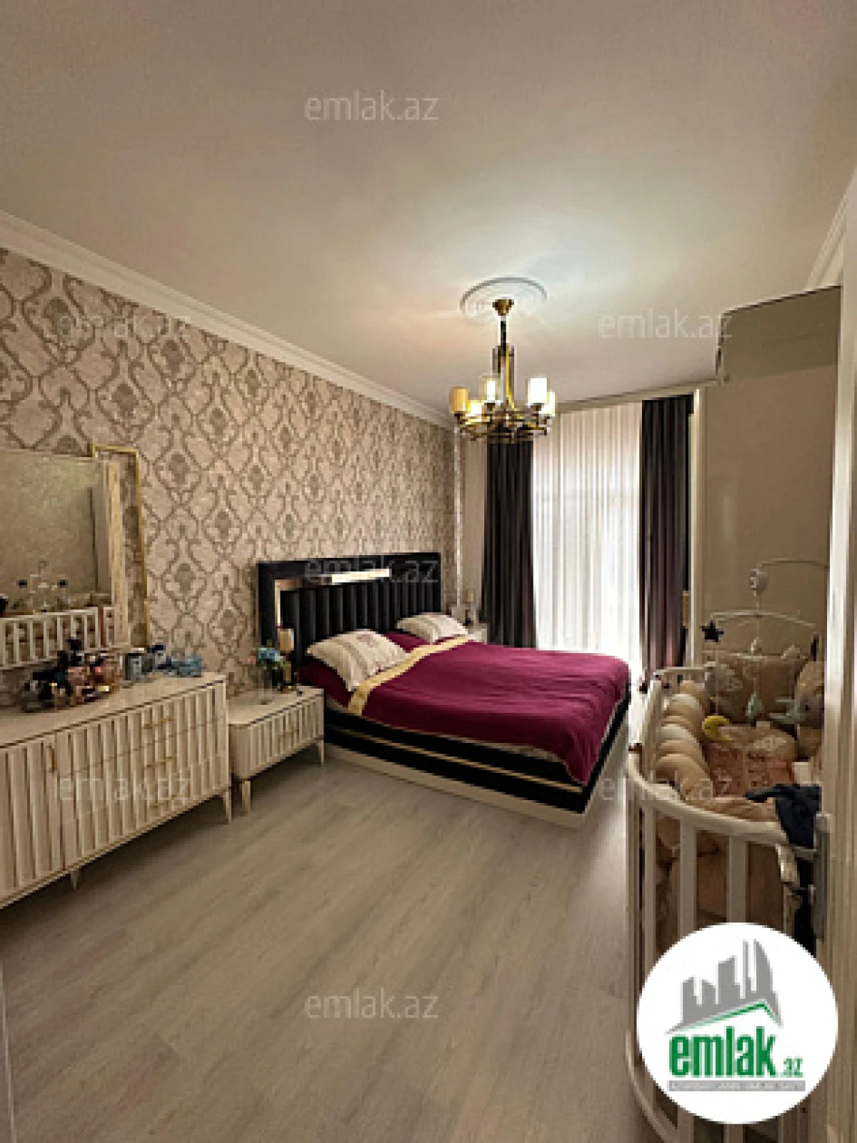 Satılır 2 otaqlı yeni tikili 88 m²