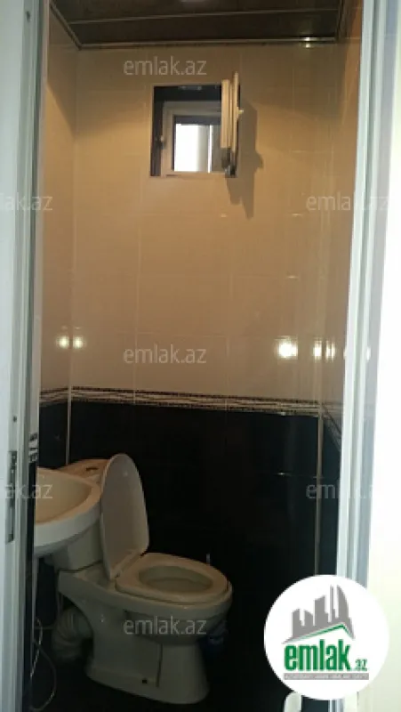 Satılır 6 otaqlı həyət evi 260 m²
