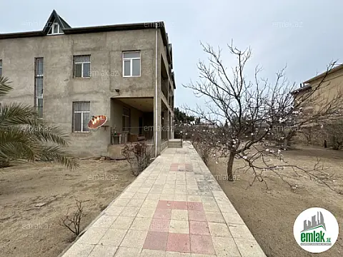 Satılır 7 otaqlı mənzil 280 m² — Bakı 7 otaq 280.00 m²