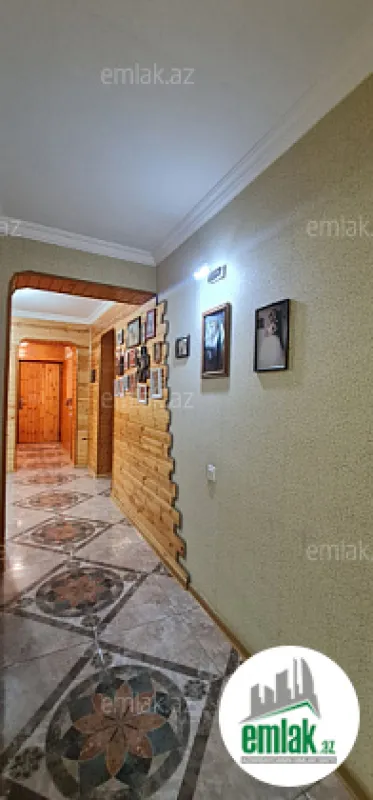 Satılır 10 otaqlı həyət evi 320 m²