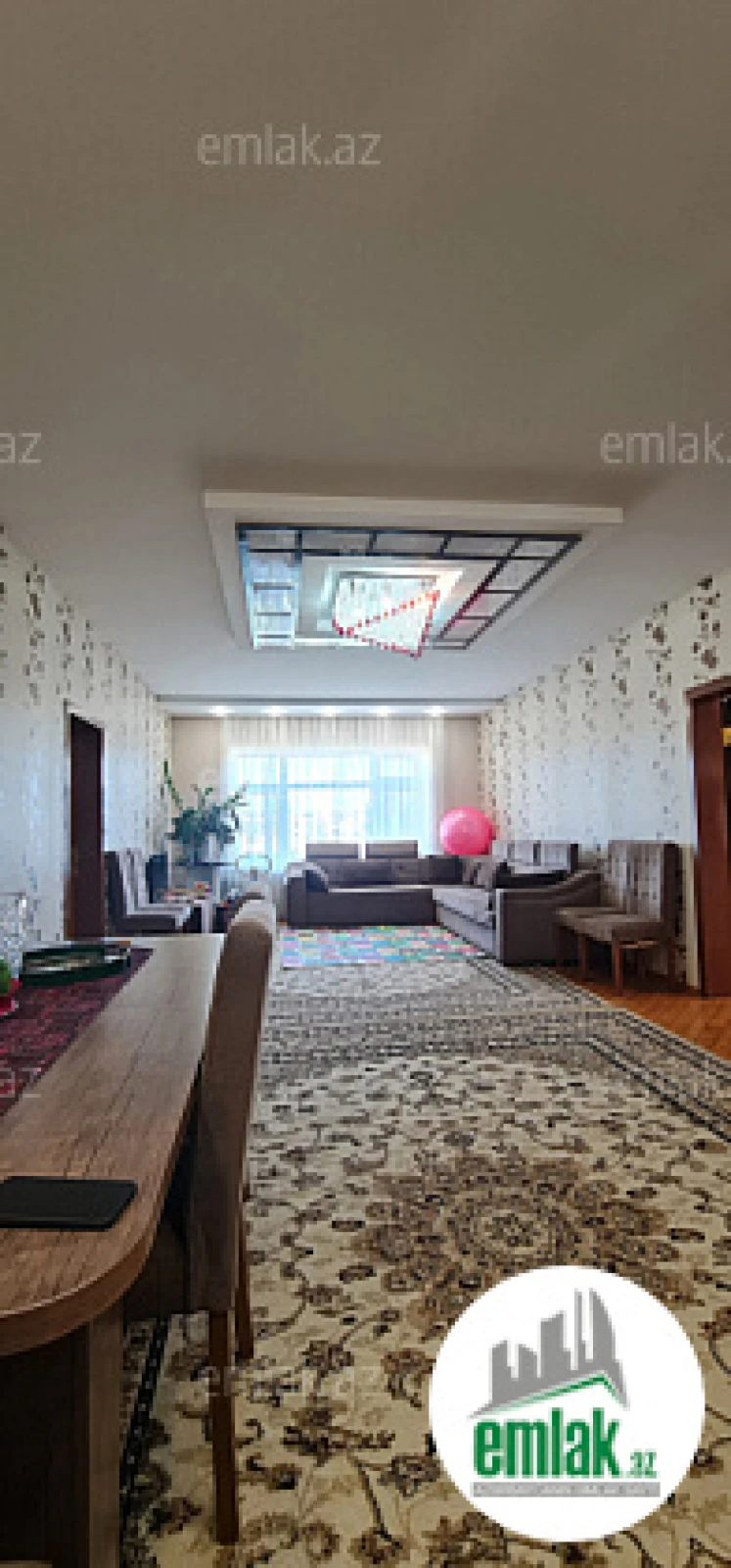 Satılır 10 otaqlı həyət evi 320 m²
