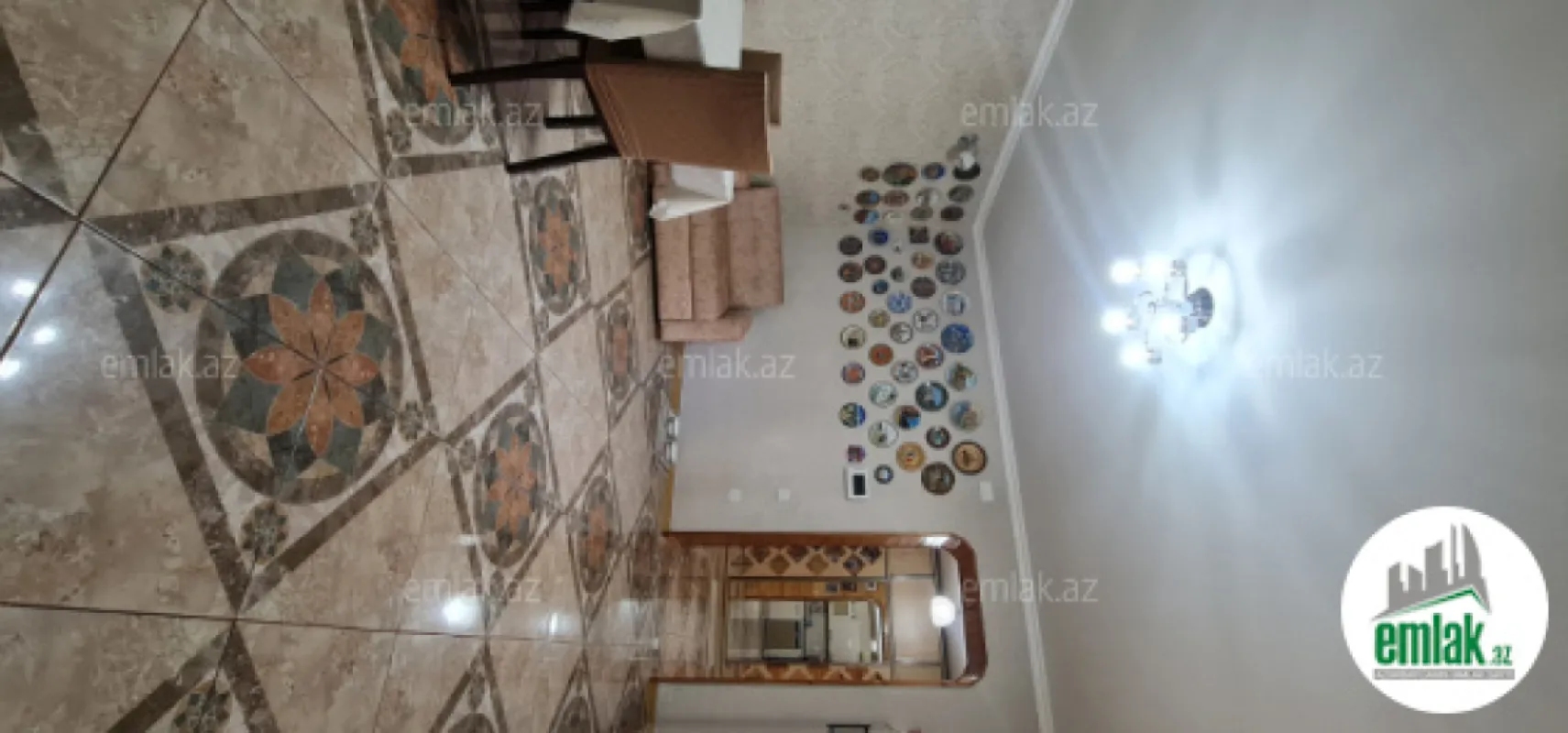 Satılır 10 otaqlı həyət evi 320 m²