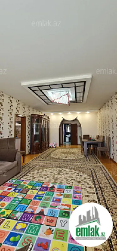 Satılır 10 otaqlı həyət evi 320 m²