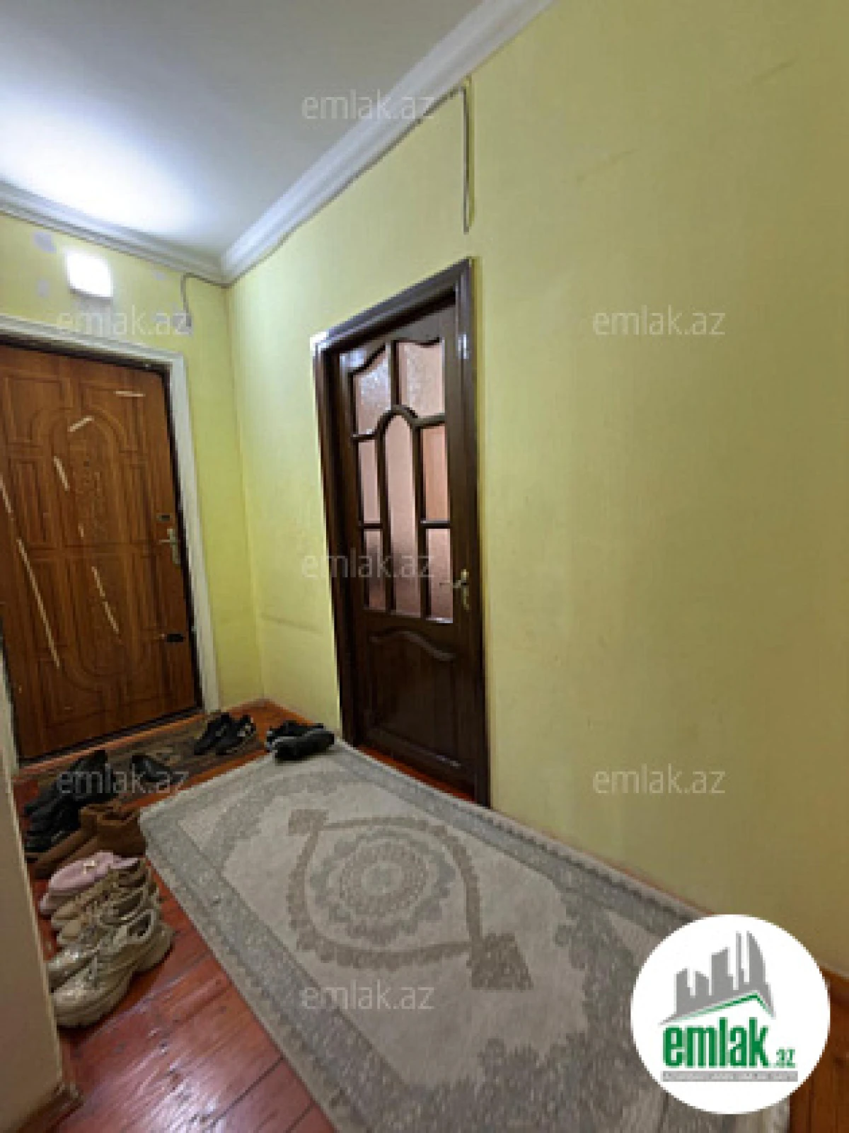 Satılır 3 otaqlı köhnə tikili 91 m²