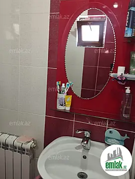 Satılır 3 otaqlı həyət evi 80 m²