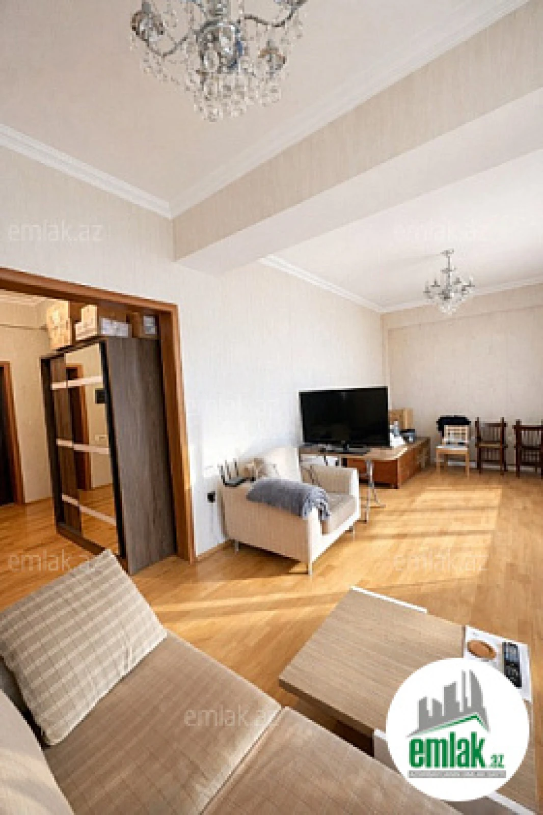 Satılır 2 otaqlı yeni tikili 73 m²