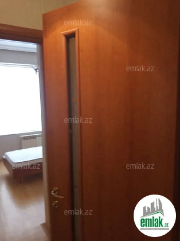 Satılır 2 otaqlı yeni tikili 73 m²