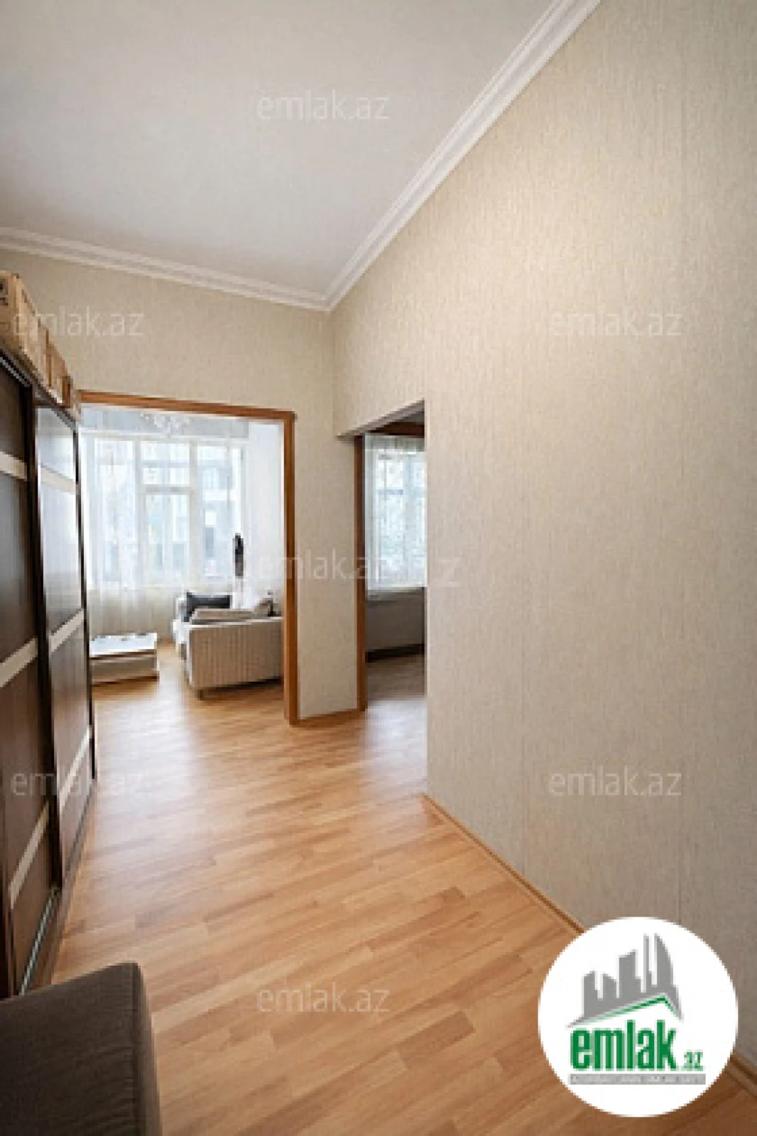 Satılır 2 otaqlı yeni tikili 73 m²