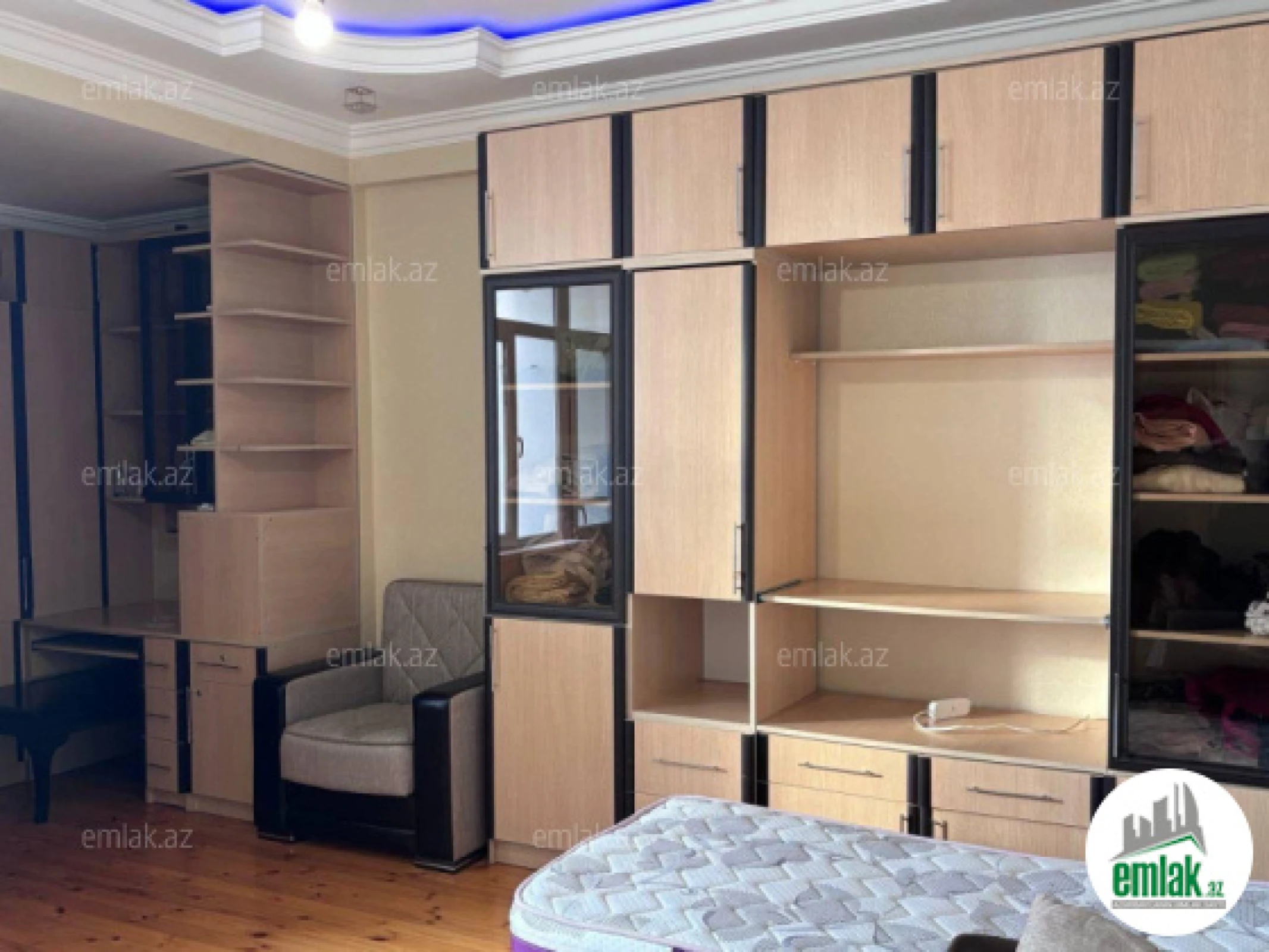 Satılır 2 otaqlı yeni tikili 65 m²