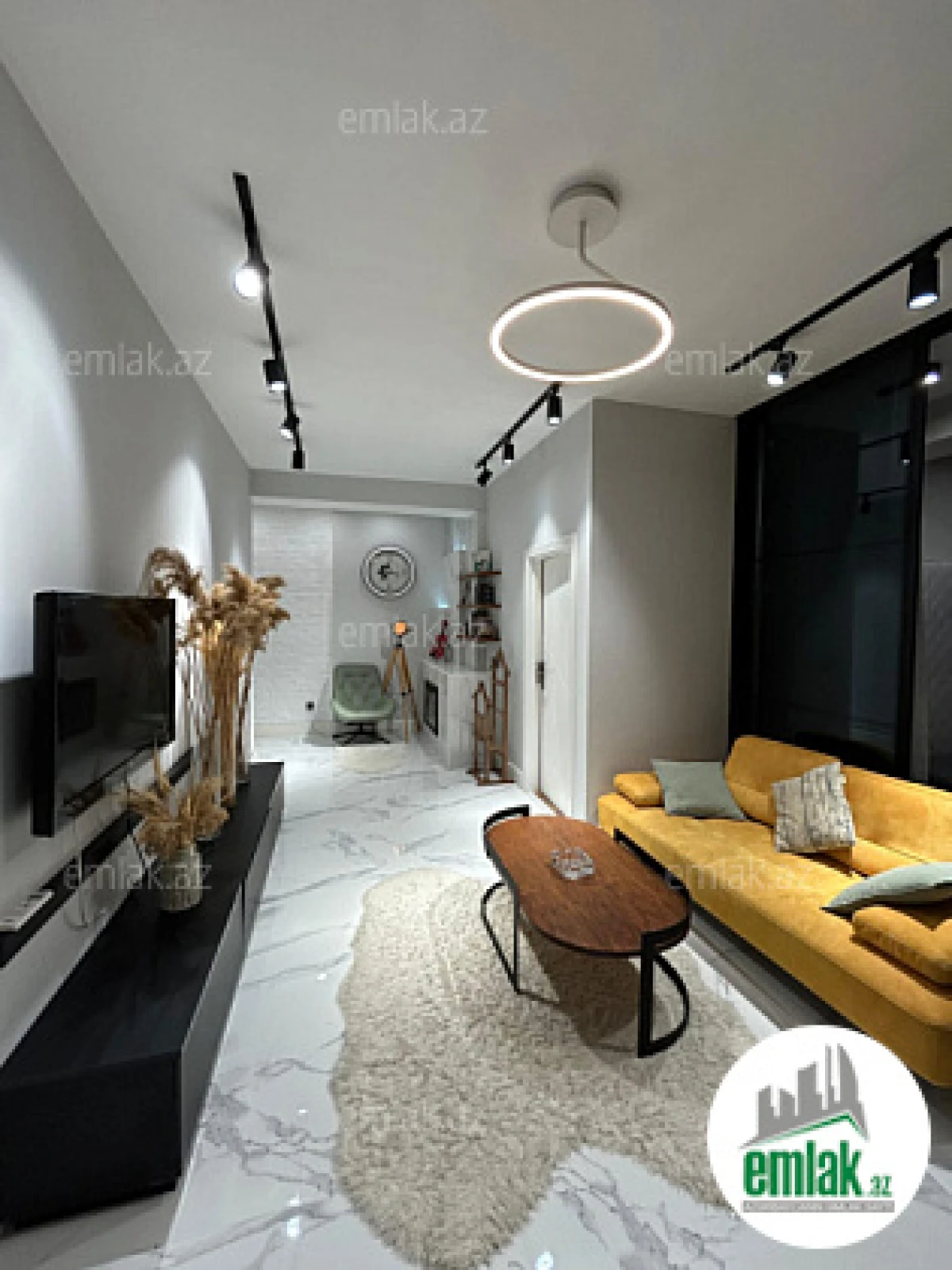 Satılır 3 otaqlı yeni tikili 73 m²
