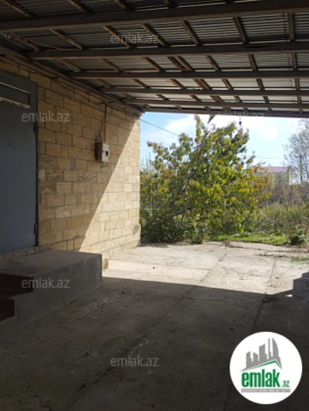 Satılır 4 otaqlı həyət evi 90 m²