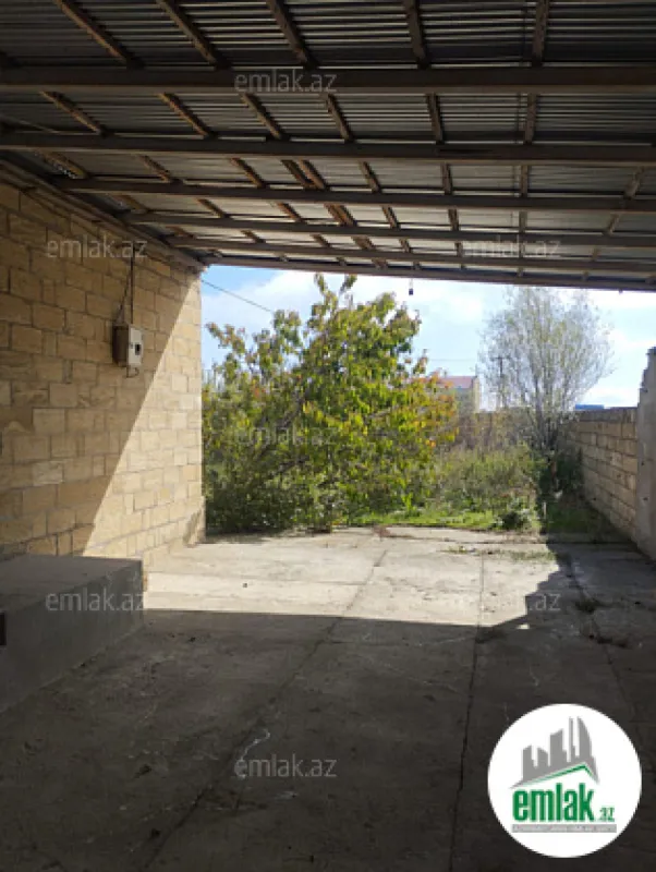 Satılır 4 otaqlı həyət evi 90 m²