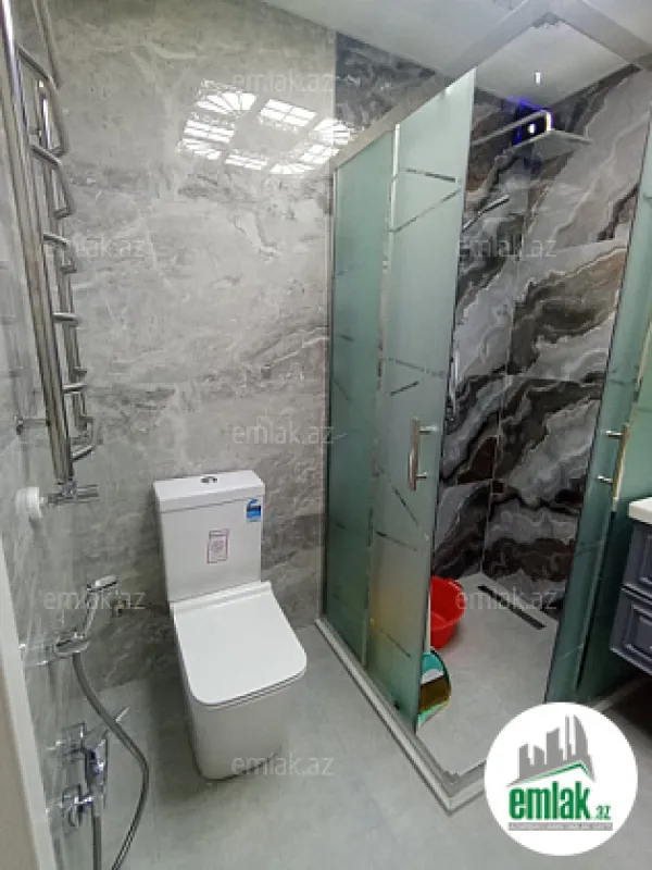 Satılır 3 otaqlı köhnə tikili 95 m²