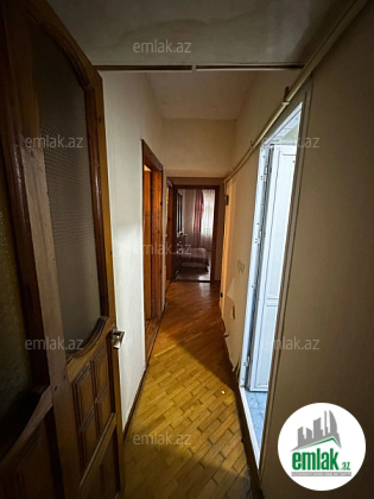 Satılır 3 otaqlı köhnə tikili 80 m²