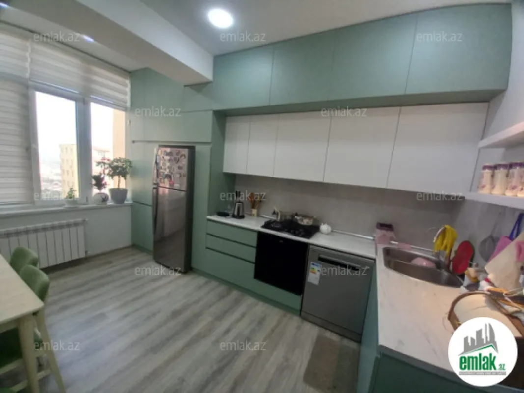 Satılır 3 otaqlı yeni tikili 104 m²