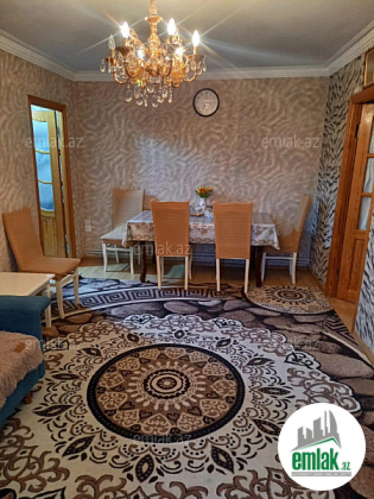 Satılır 2 otaqlı köhnə tikili 45 m²