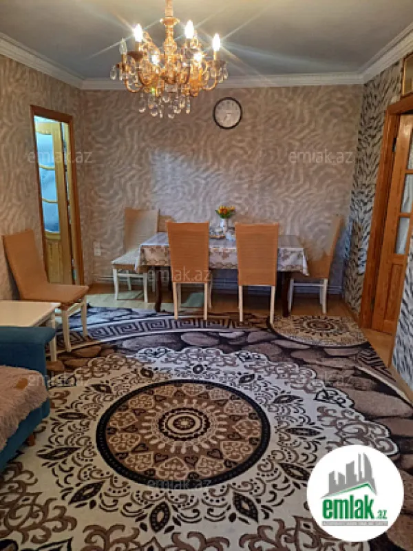 Satılır 2 otaqlı köhnə tikili 45 m²