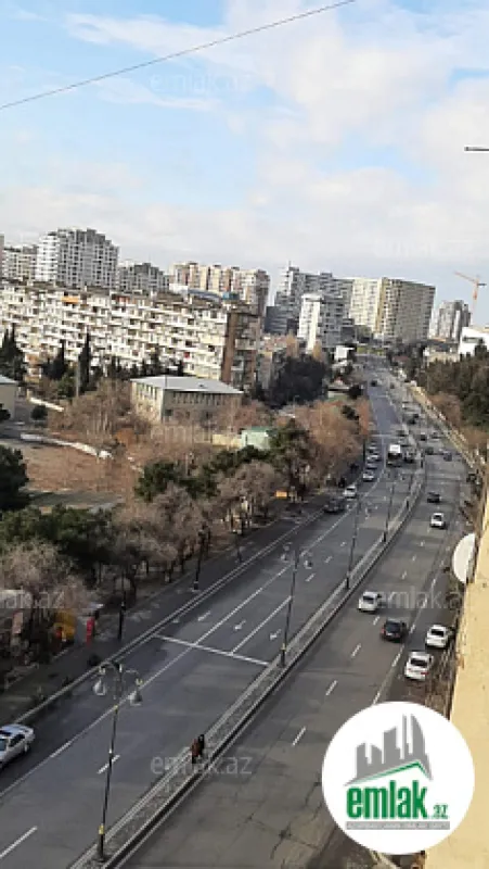 Satılır 2 otaqlı köhnə tikili 44 m²