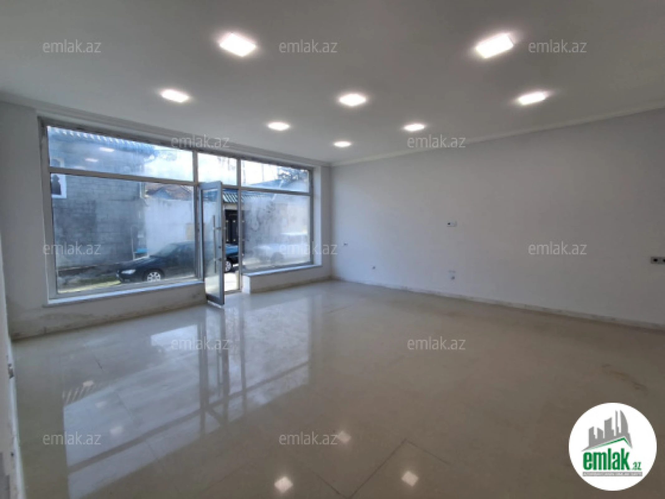 Satılır 6 otaqlı obyekt 130 m²