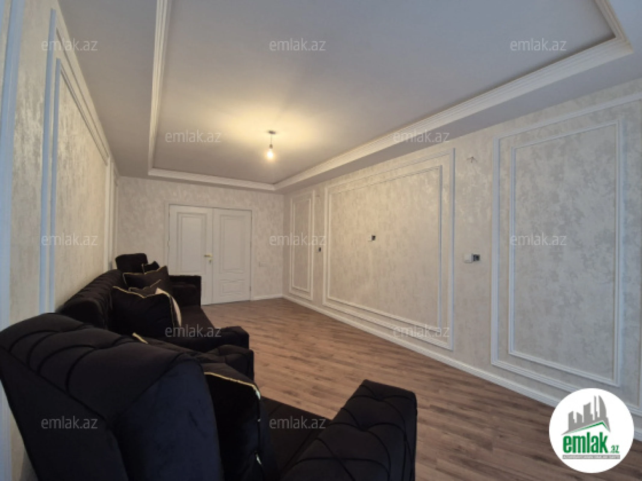 Satılır 3 otaqlı yeni tikili 115 m²