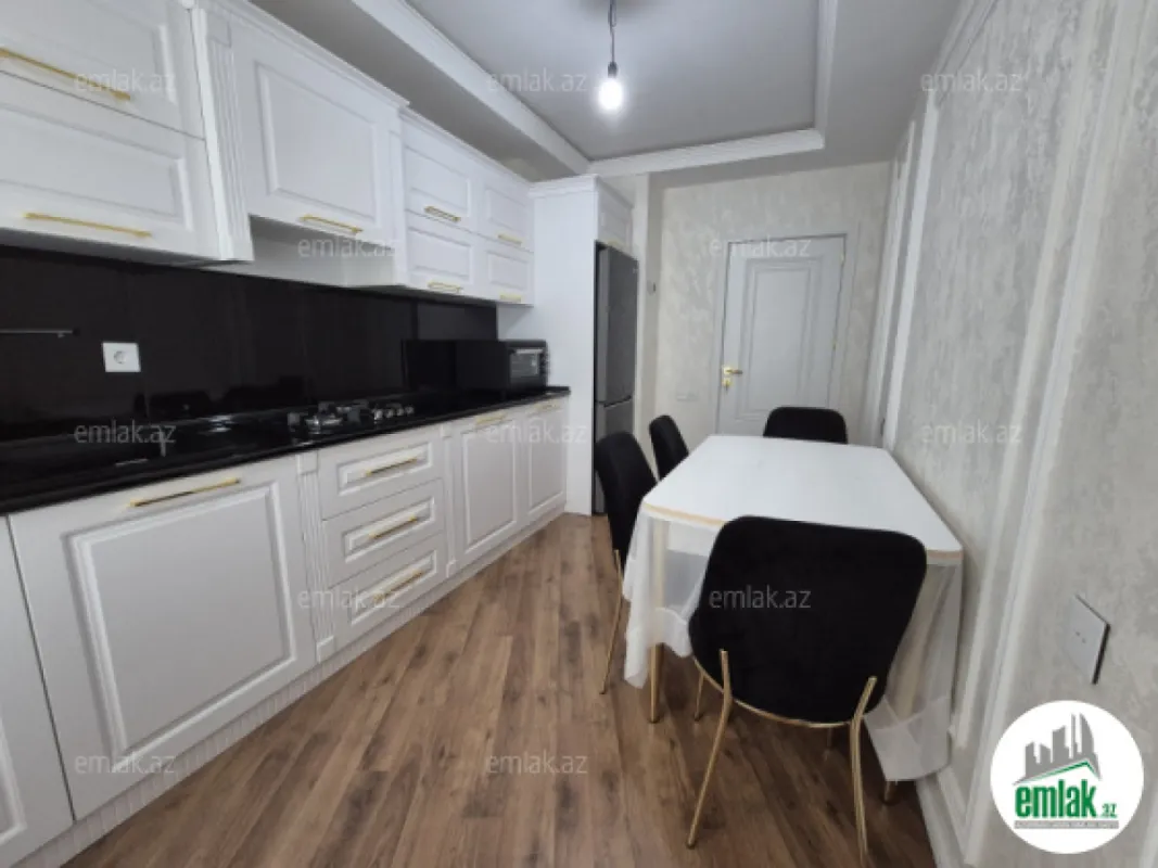 Satılır 3 otaqlı yeni tikili 115 m²