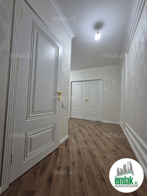 Satılır 3 otaqlı yeni tikili 115 m²