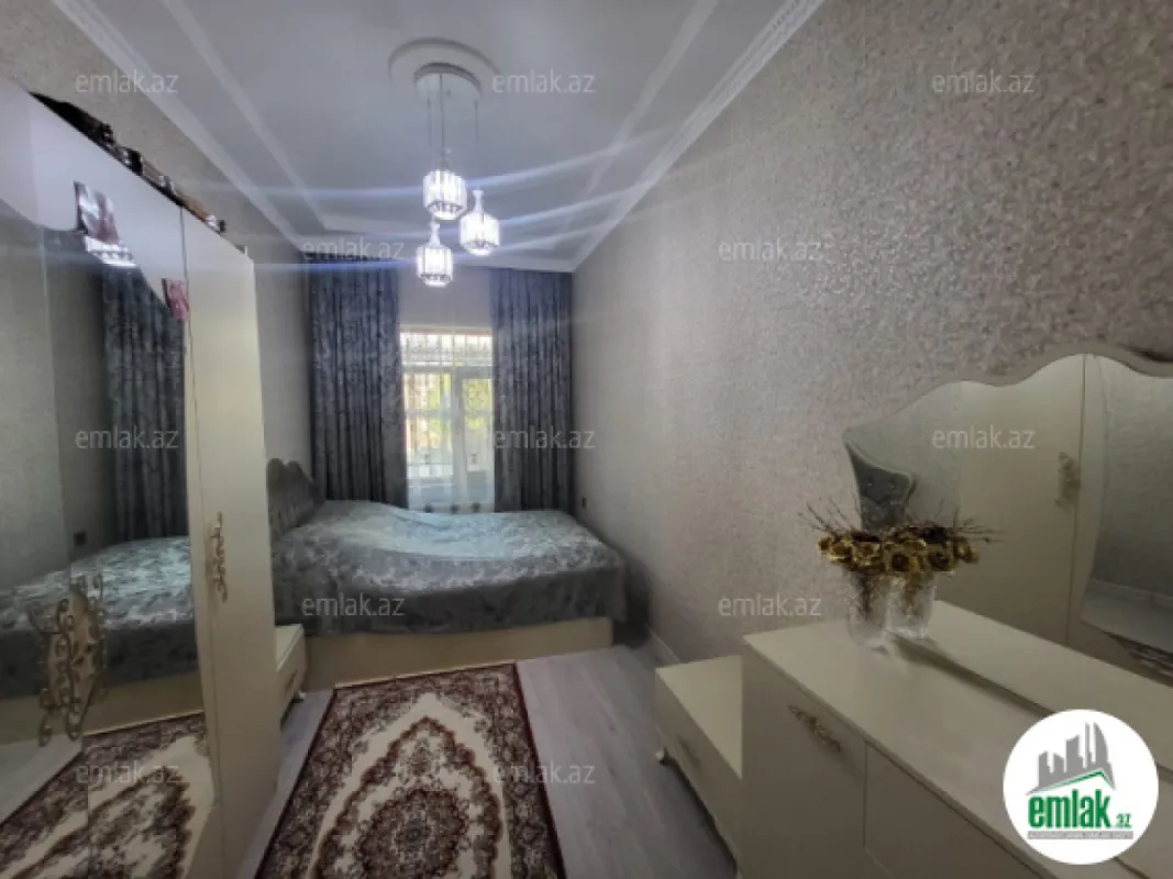 Satılır 5 otaqlı həyət evi 150 m²