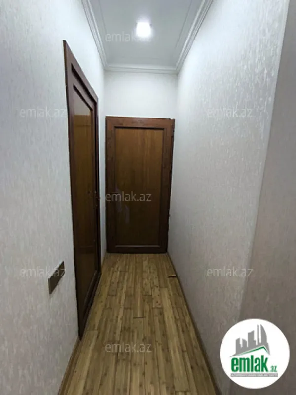 Satılır 4 otaqlı həyət evi 180 m²