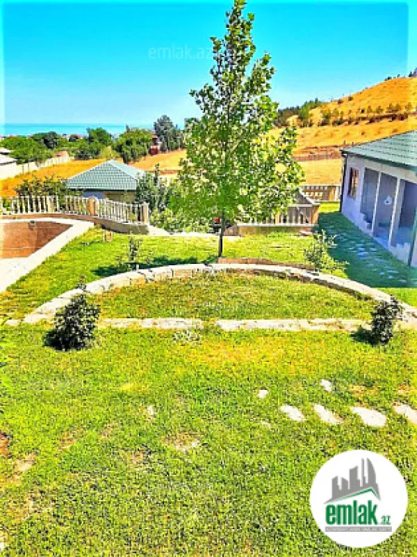 Satılır 7 otaqlı həyət evi 510 m²