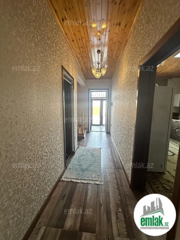Satılır 4 otaqlı həyət evi 175 m²