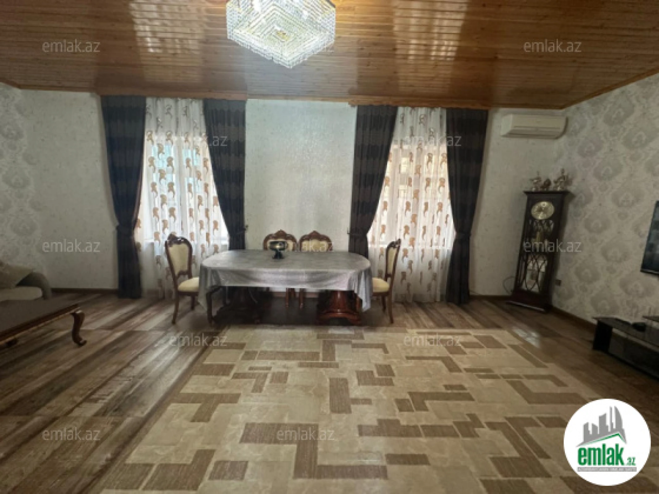 Satılır 4 otaqlı həyət evi 175 m²