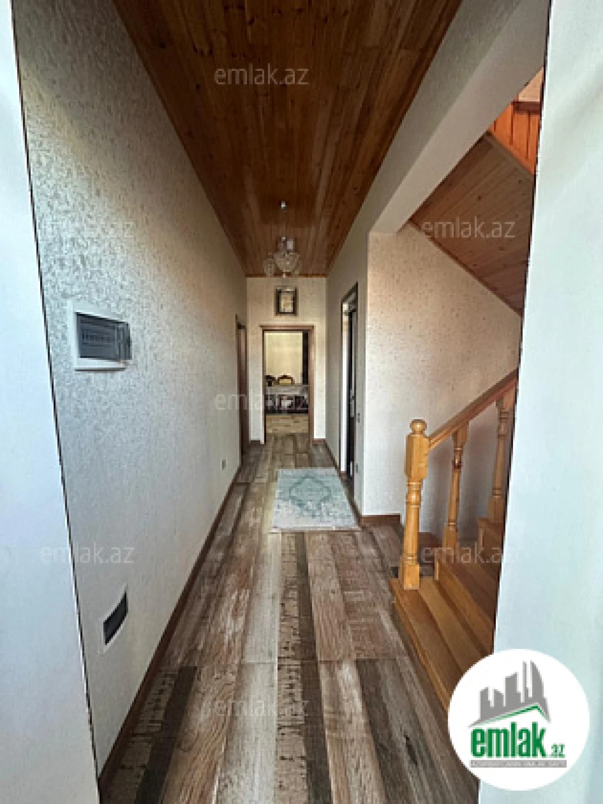 Satılır 4 otaqlı həyət evi 175 m²
