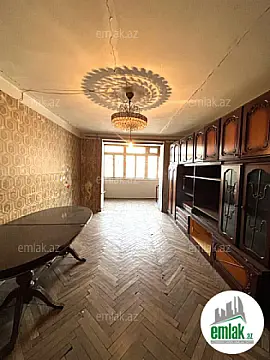Satılır 3 otaqlı köhnə tikili 70 m² — Bakı 3 otaq 70.00 m²