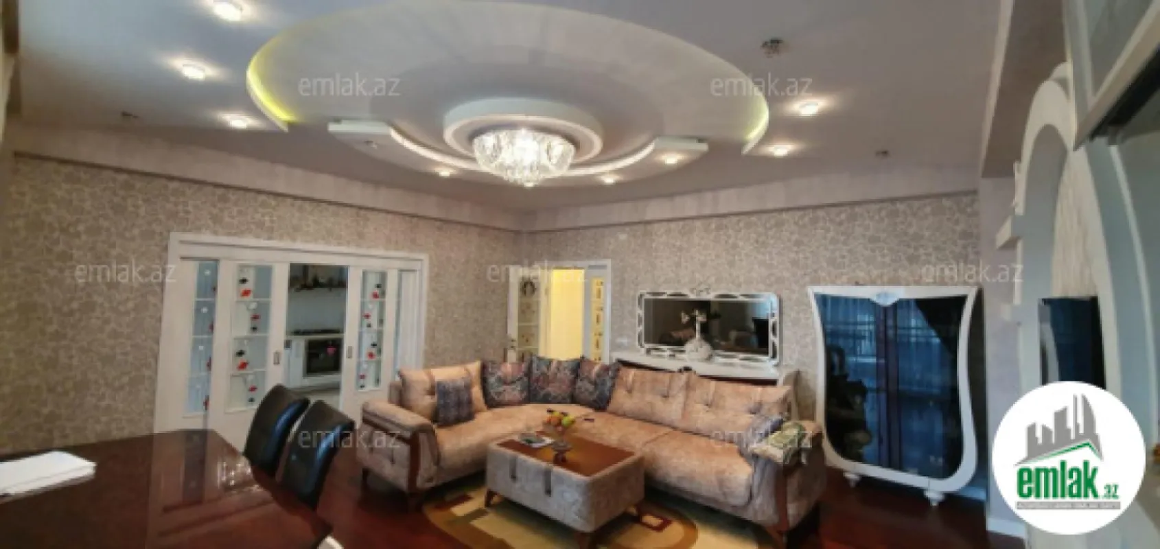 Satılır 4 otaqlı yeni tikili 190 m²