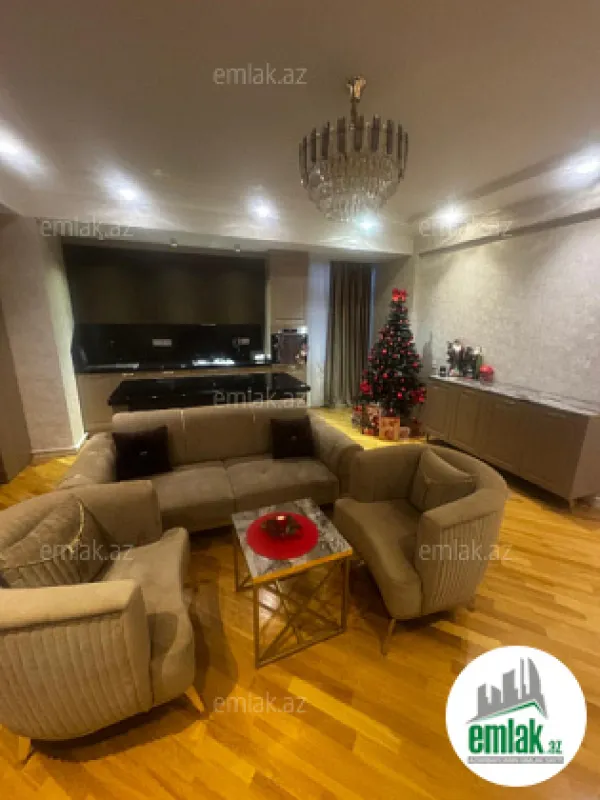 Satılır 4 otaqlı yeni tikili 141 m²