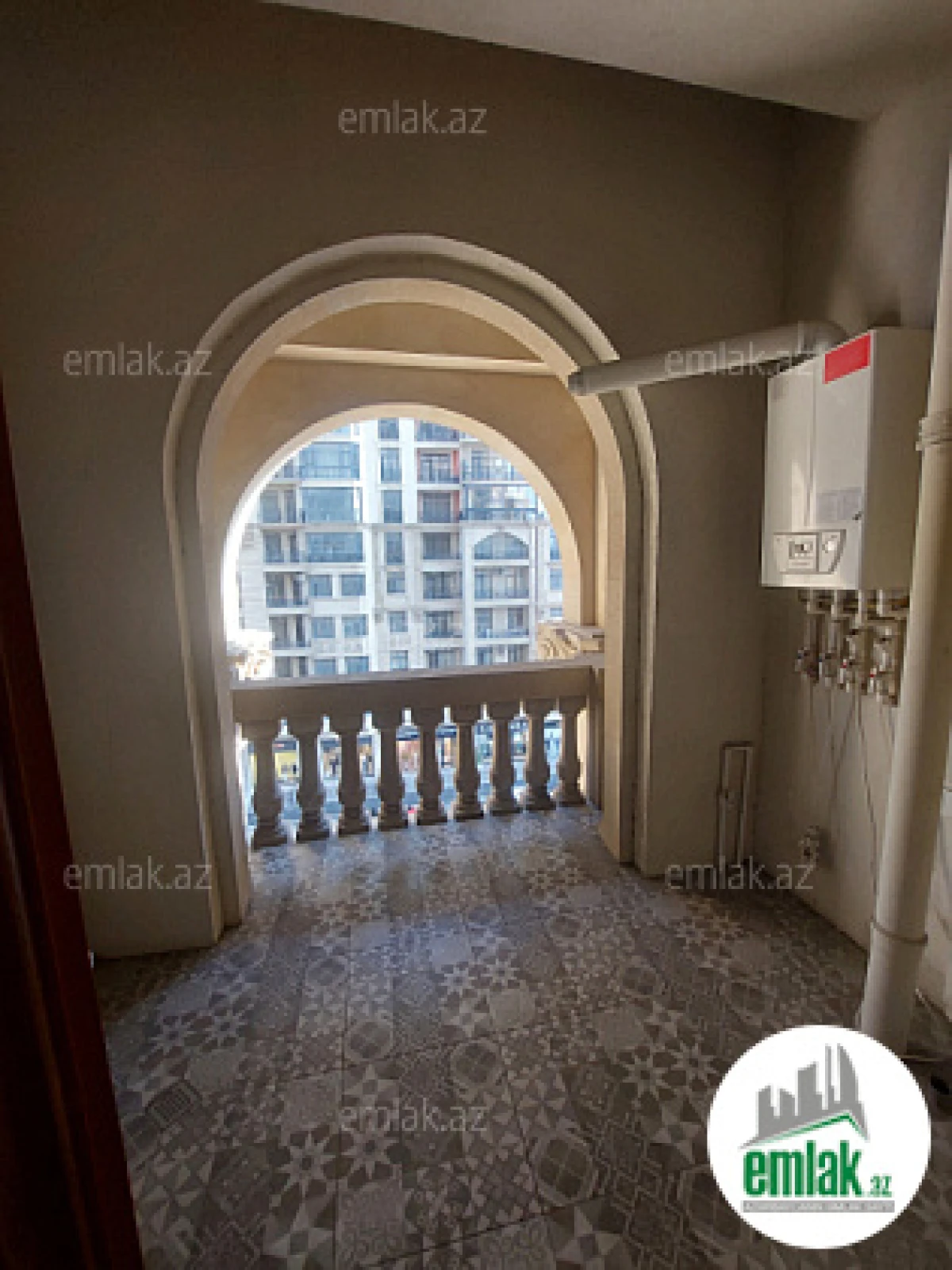 Satılır 3 otaqlı yeni tikili 108 m²