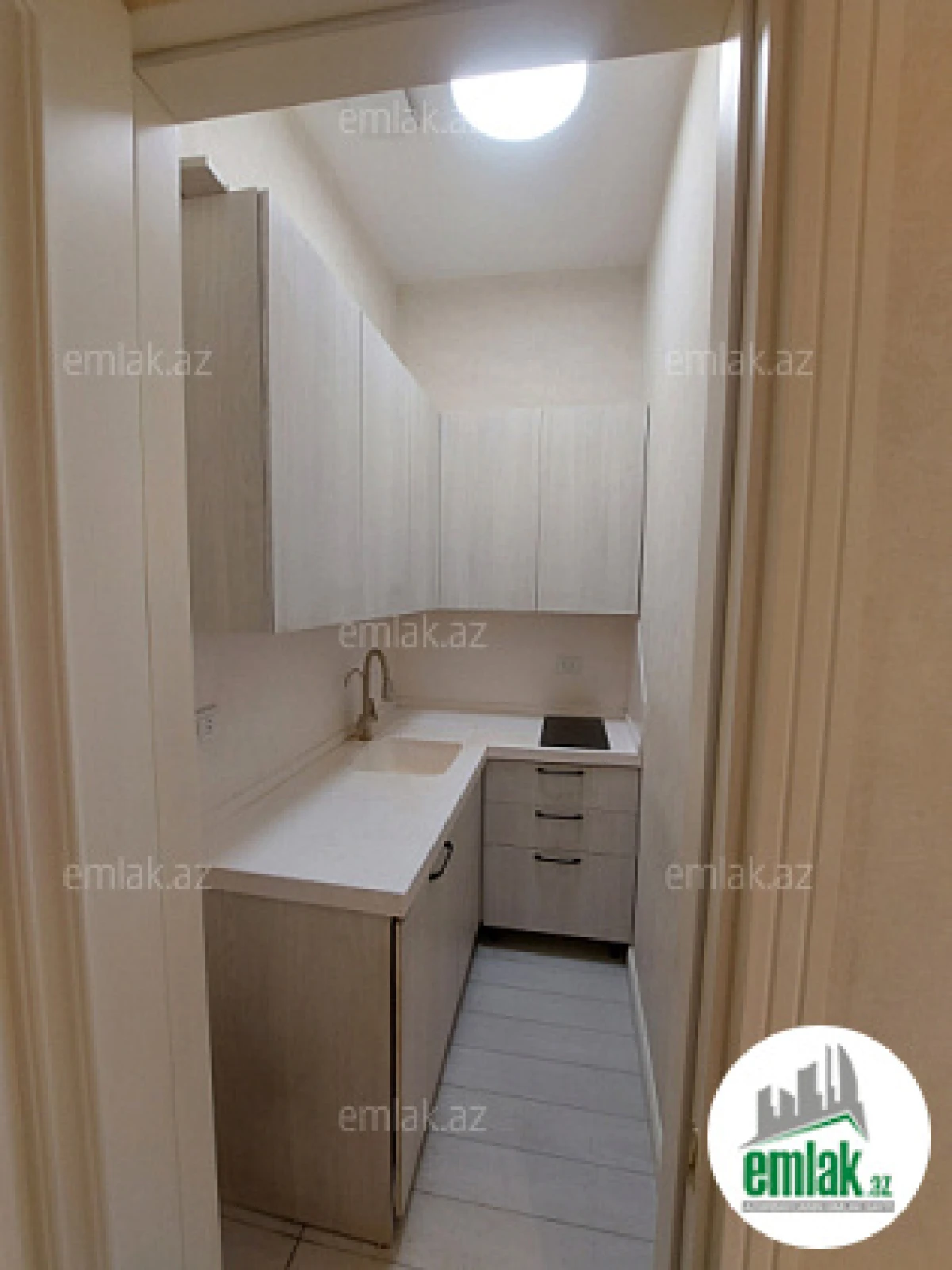 Satılır 3 otaqlı yeni tikili 108 m²