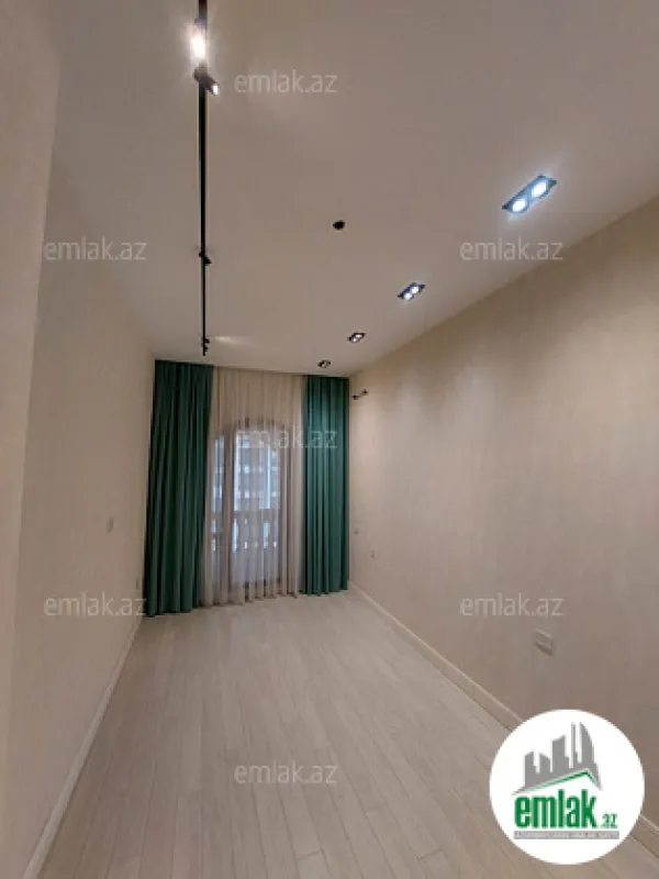 Satılır 3 otaqlı yeni tikili 108 m²