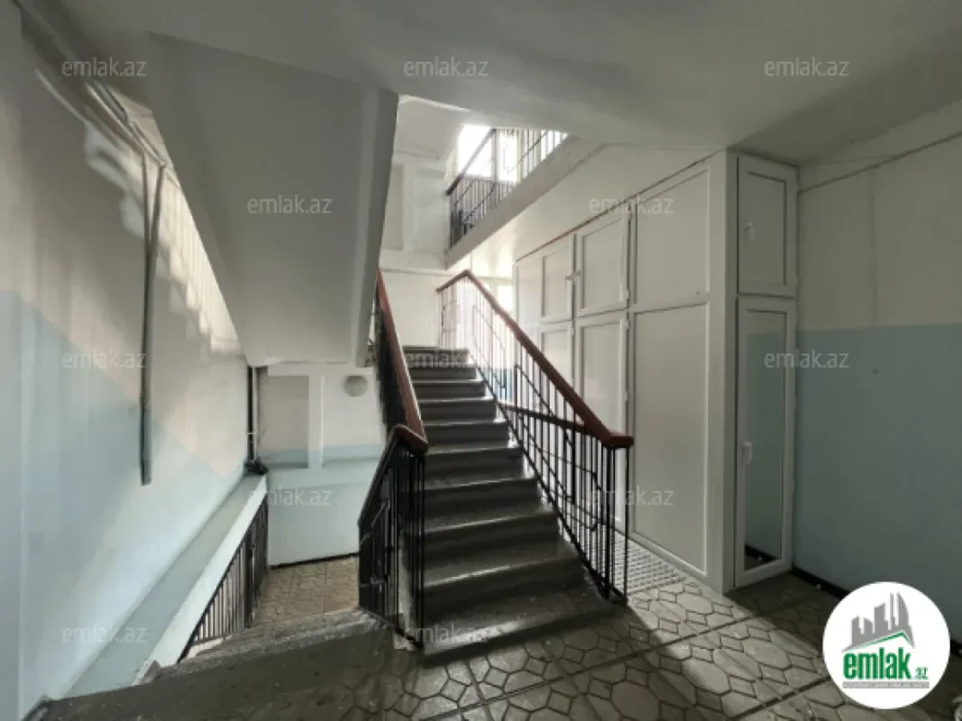 Satılır 3 otaqlı yeni tikili 100 m²