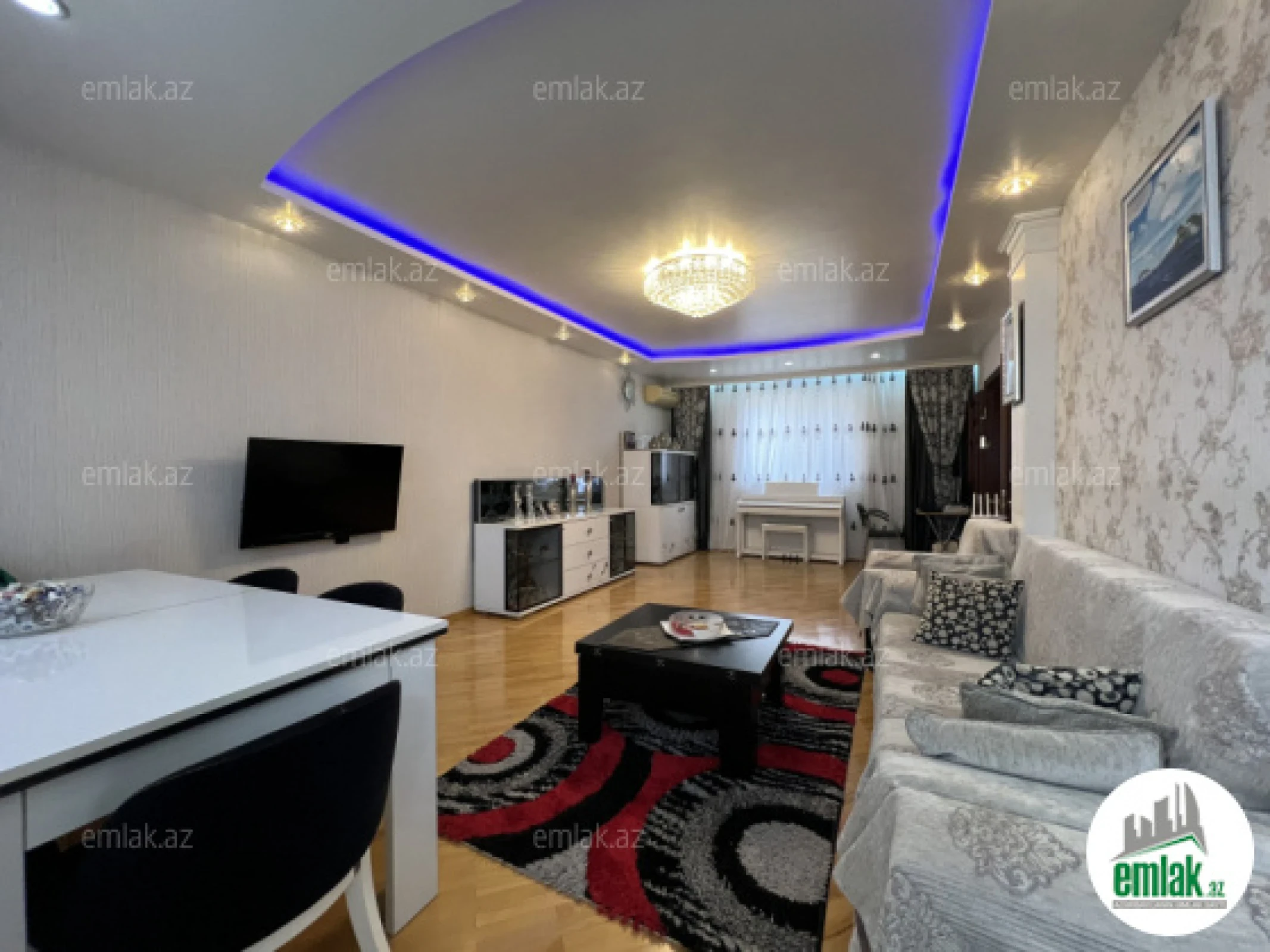 Satılır 3 otaqlı yeni tikili 100 m²