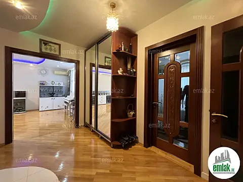 Satılır 3 otaqlı yeni tikili 100 m²